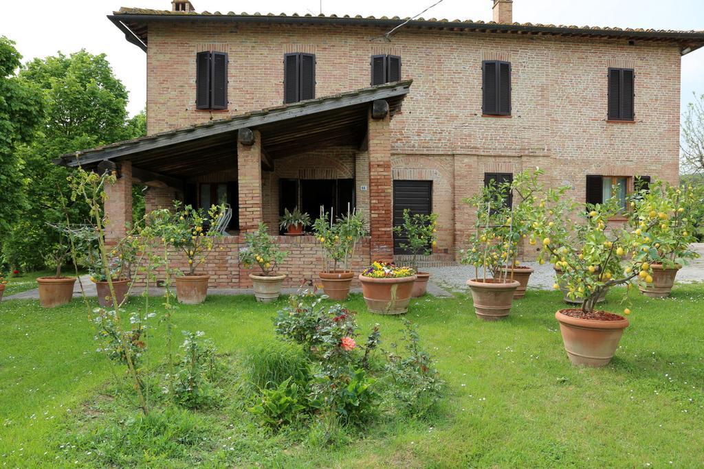 Lovely Tuscan Country House Siena Esterno foto